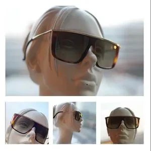 GIVENCHY - Flat Top Havana Sunglasses - Like New! Brand New Givenchy Sunglasses GV 7154 / G / S WR9 / 70  main image 3
